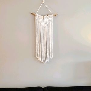 Handmade Crisp White Macrame Wall Hanging